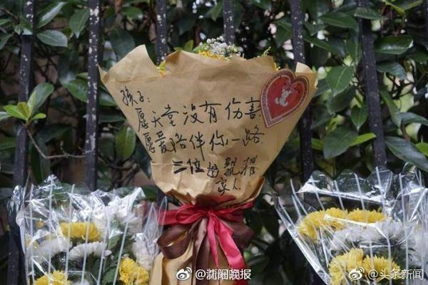 迪马济奥：佛罗伦萨开始与小基恩商谈续约，首次会谈结果积极